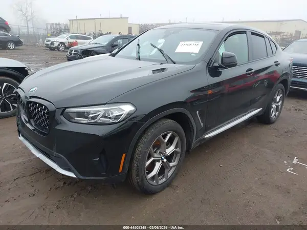 5UX33DT09N9L69206 2022 BMW X4 - Image 2