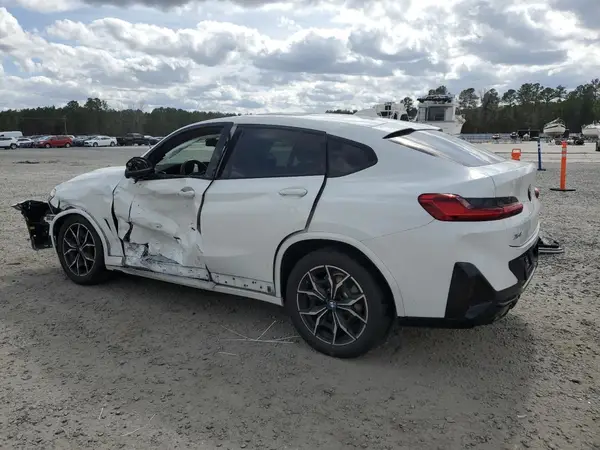 5UX33DT09P9R48389 2023 BMW X4 - Image 2