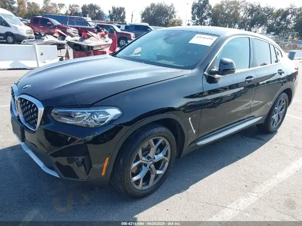5UX33DT09P9S87057 2023 BMW X4 - Image 2