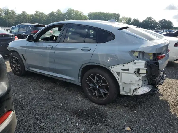 5UX33DT09R9T58809 2024 BMW X4 - Image 2