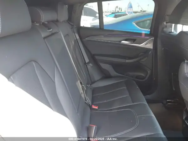 5UX33DT09R9U14988 2024 BMW X4 - Image 8
