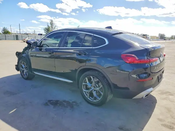 5UX33DT09R9U21519 2024 BMW X4 - Image 2