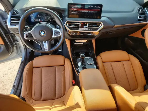5UX33DT09R9U40913 2024 BMW X4 - Image 8