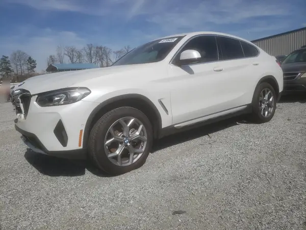 5UX33DT09R9U72809 2024 BMW X4 - Image 1
