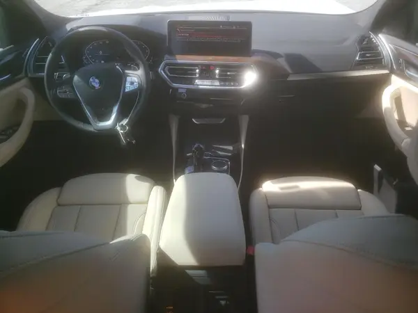 5UX33DT09R9U72809 2024 BMW X4 - Image 8