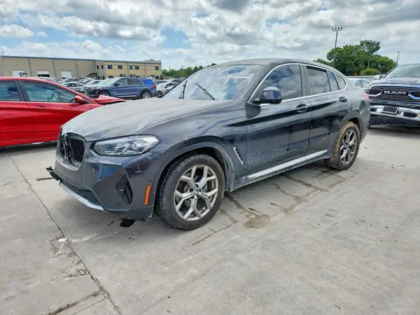 5UX33DT09R9V05727 2024 BMW X4 - Image 1