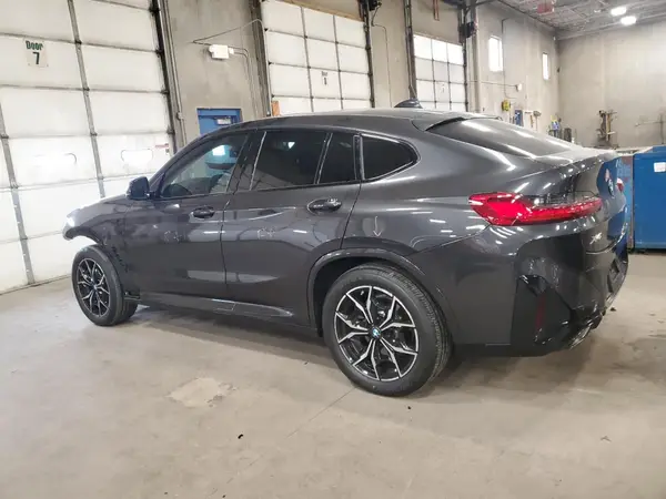 5UX33DT09S9Z17216 2025 BMW X4 - Image 2