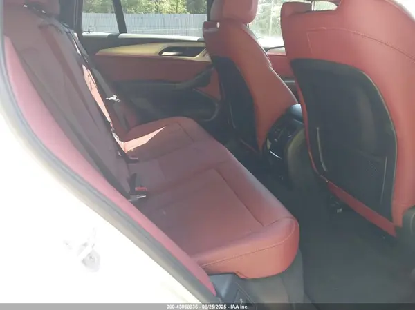 5UX33DT09S9Z73768 2025 BMW X4 - Image 8