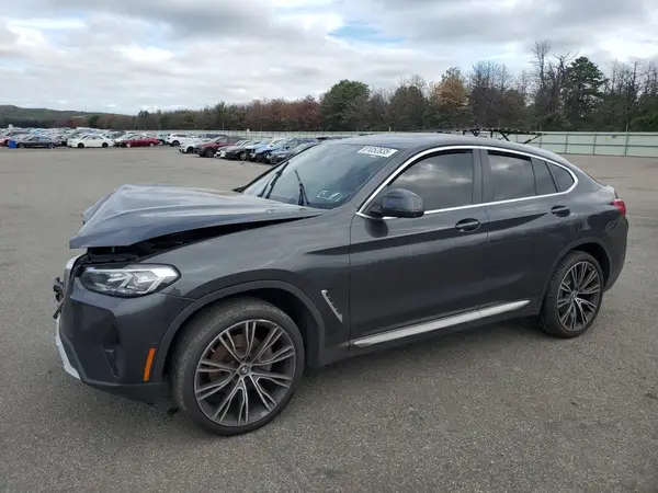 5UX33DT0XN9K71656 2022 BMW X4 - Image 1