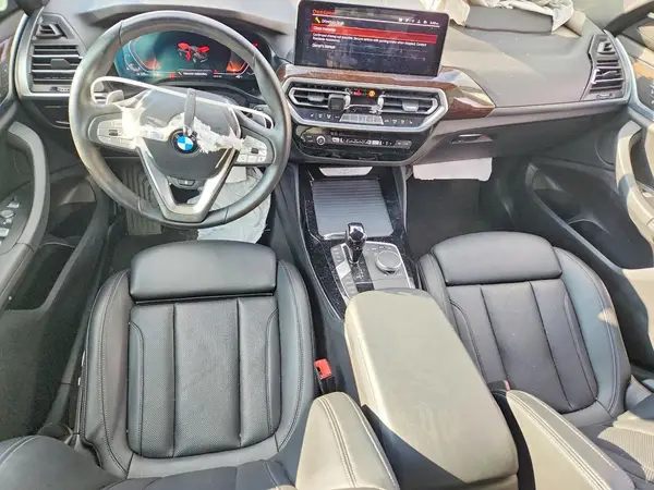 5UX33DT0XN9M46763 2022 BMW X4 - Image 8