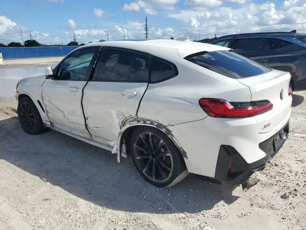 5UX33DT0XP9R33786 2023 BMW X4 - Image 2