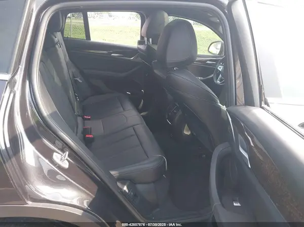 5UX33DT0XP9R39345 2023 BMW X4 - Image 8