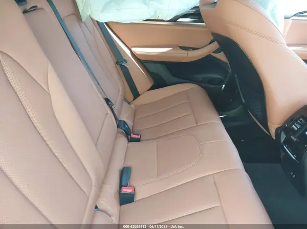 5UX33DT0XP9R92675 2023 BMW X4 - Image 8