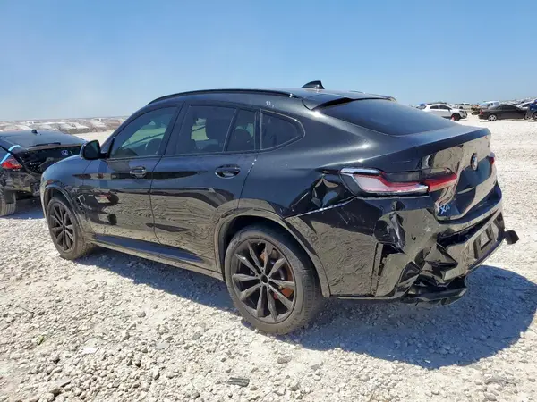 5UX33DT0XP9T13357 2023 BMW X4 - Image 2
