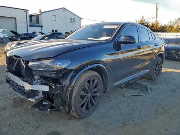 5UX33DT0XS9159354 2025 BMW X4 - Image 1