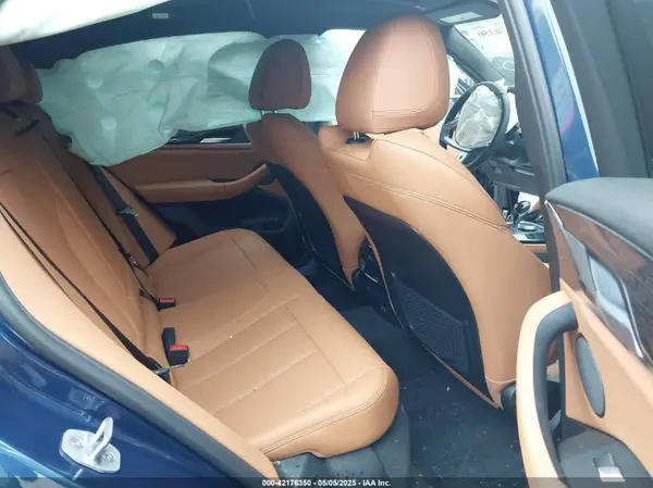 5UX33DT0XS9X62966 2025 BMW X4 - Image 8