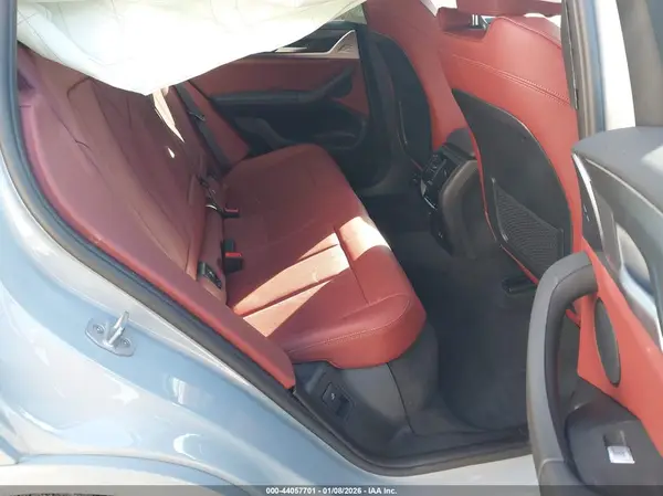 5UX33DT0XS9Z61810 2025 BMW X4 - Image 8