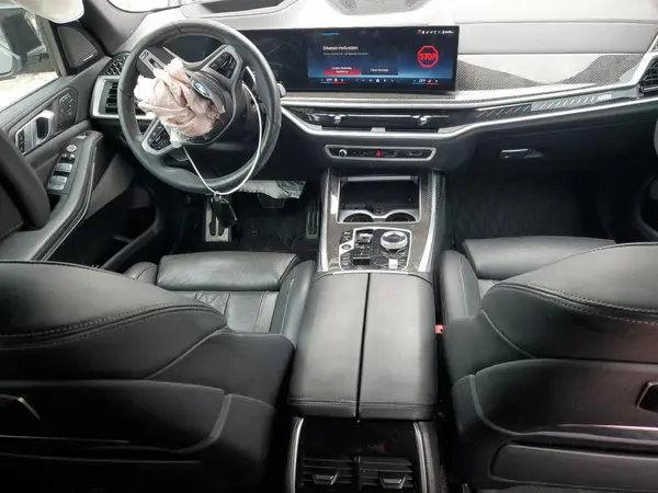 5UX33EM00R9U23597 2024 BMW X7 - Image 8