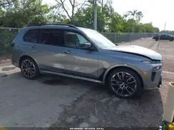 5UX33EM01P9N55877 2023 BMW X7