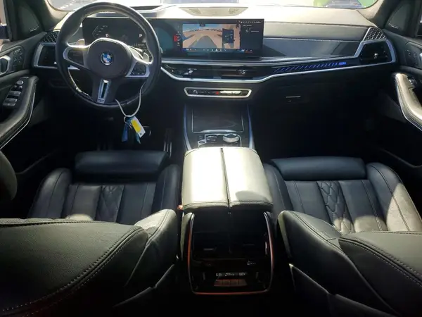 5UX33EM01R9S66551 2024 BMW X7 - Image 8