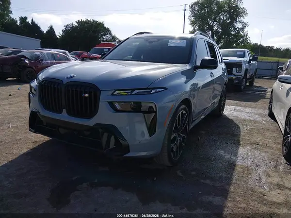 5UX33EM01S9Y80764 2025 BMW X7 - Image 2