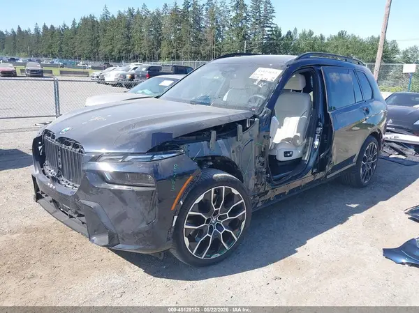 5UX33EM01S9Z29512 2025 BMW X7 - Image 2