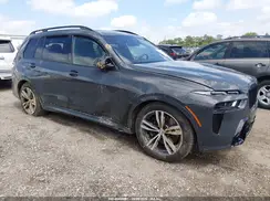 5UX33EM01T9300057 2026 BMW X7