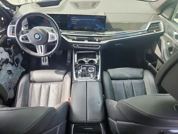 5UX33EM02P9R10717 2023 BMW X7 - Image 8