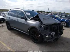 5UX33EM03S9X67382 2025 BMW X7