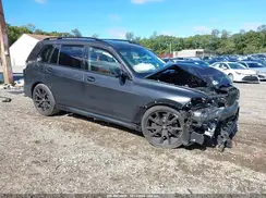 5UX33EM03T9362009 2026 BMW X7