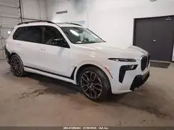 5UX33EM04R9T72699 2024 BMW X7