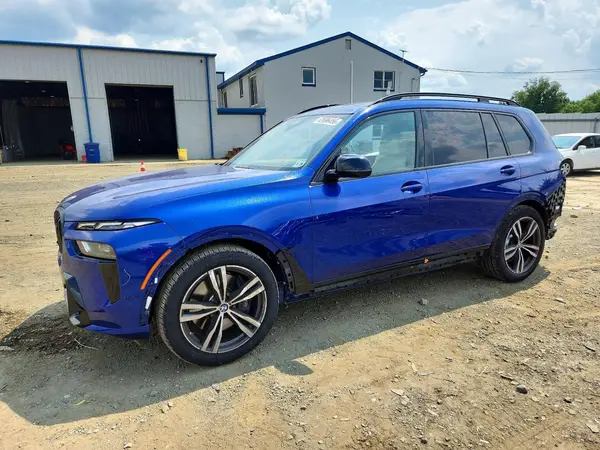 5UX33EM04S9W53049 2025 BMW X7 - Image 1