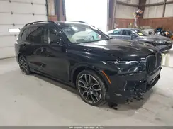 5UX33EM05R9T18568 2024 BMW X7