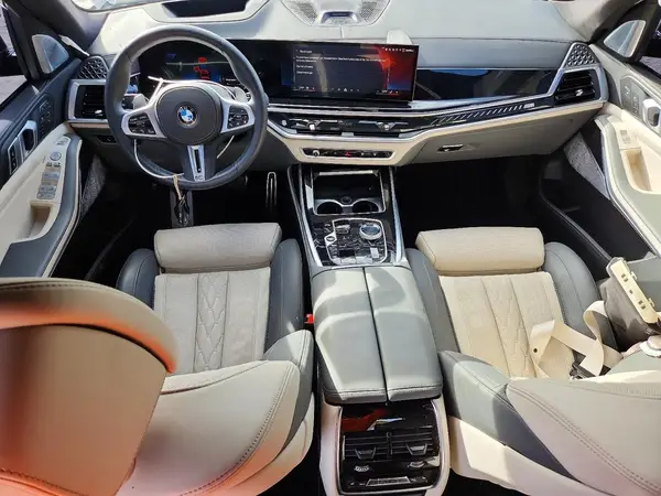 5UX33EM05S9Z32008 2025 BMW X7 - Image 8