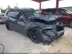 5UX33EM05T9102226 2026 BMW X7