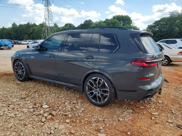 5UX33EM06R9S85547 2024 BMW X7 - Image 2