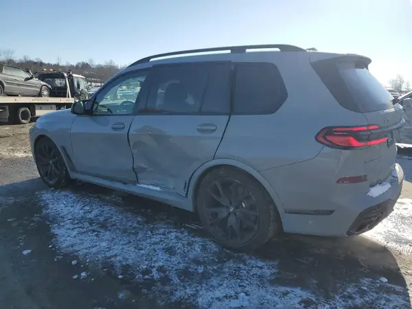 5UX33EM07S9Y38146 2025 BMW X7 - Image 2