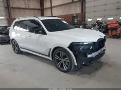 5UX33EM09P9P12572 2023 BMW X7