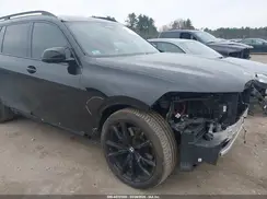 5UX33EM09R9T70625 2024 BMW X7