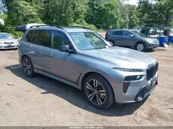 5UX33EM09S9W51152 2025 BMW X7