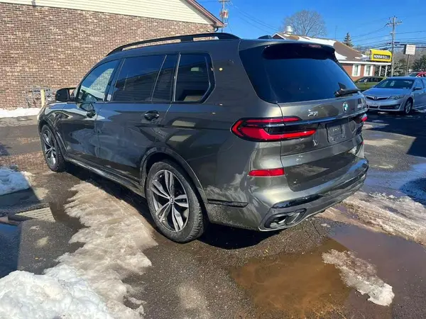 5UX33EM09S9W92395 2025 BMW X7 - Image 2