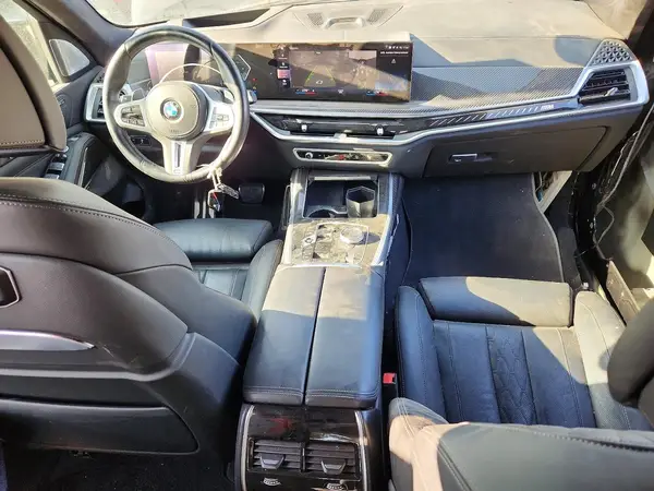 5UX33EM0XP9N55473 2023 BMW X7 - Image 8