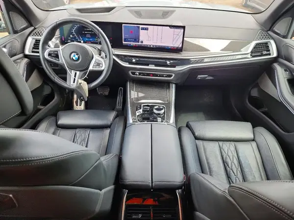 5UX33EU00S9W99297 2025 BMW X5 - Image 8
