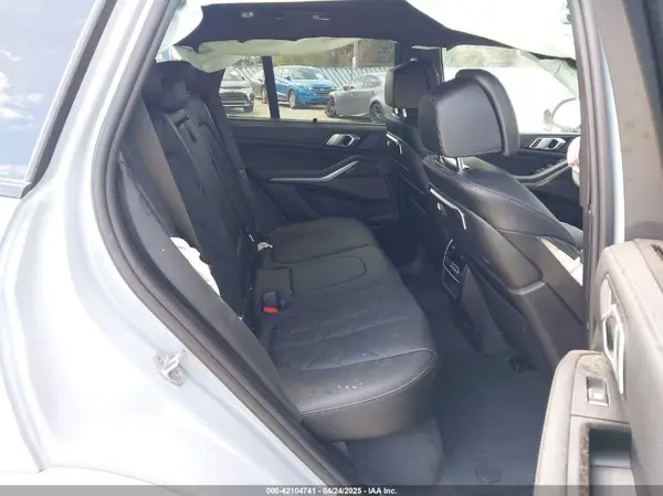 5UX33EU01S9Z77785 2025 BMW X5 - Image 8