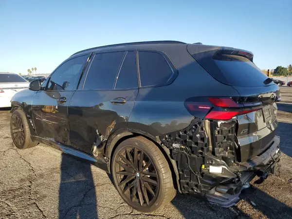 5UX33EU02S9Y44047 2025 BMW X5 - Image 2