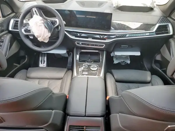5UX33EU02S9Z11309 2025 BMW X5 M - Image 8