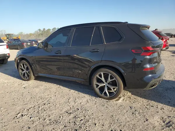5UX33EU03R9U82028 2024 BMW X5 M - Image 2