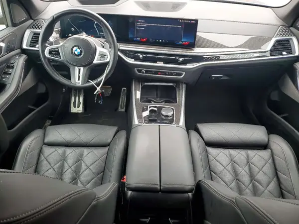 5UX33EU03R9V13388 2024 BMW X5 - Image 8