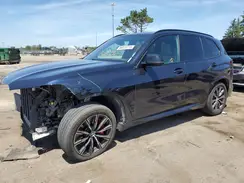 5UX33EU03R9V17621 2024 BMW X5