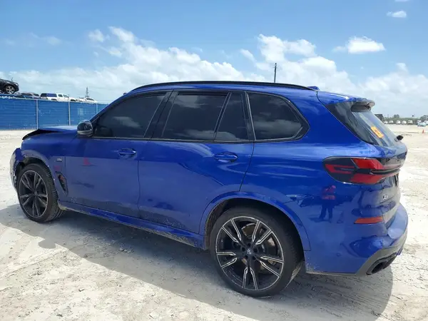 5UX33EU04R9S95624 2024 BMW X5 - Image 2